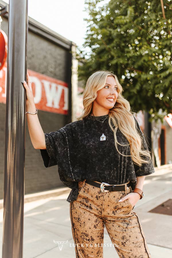 New-Black Mineral Wash Studded Oversized Boyfriend Tee