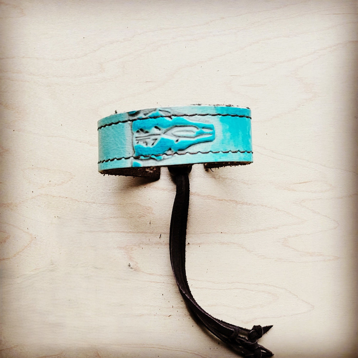 **Narrow Leather Cuff w/ Adjustable Tie Turquoise Steer Head 013j