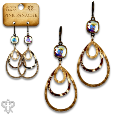 Matte and shiny metal teardrop earring with crystals from Swarovski®
