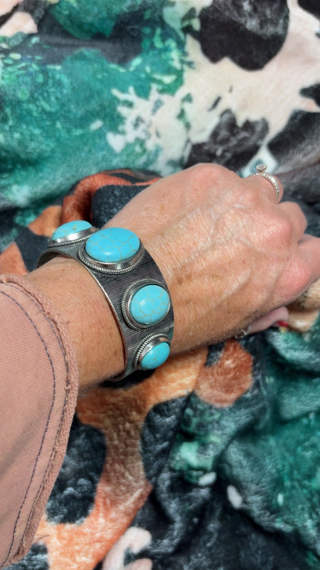 Western Turquoise Stone Cuff Bracelet