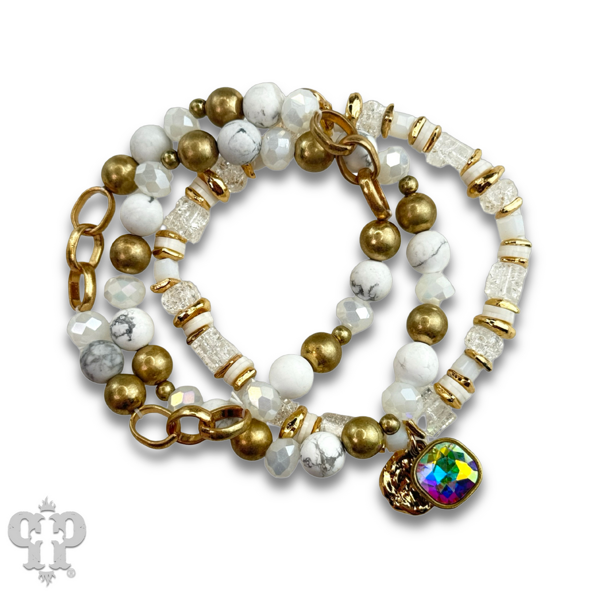 Mixed white bead bracelet with a crystal from Swarovski®