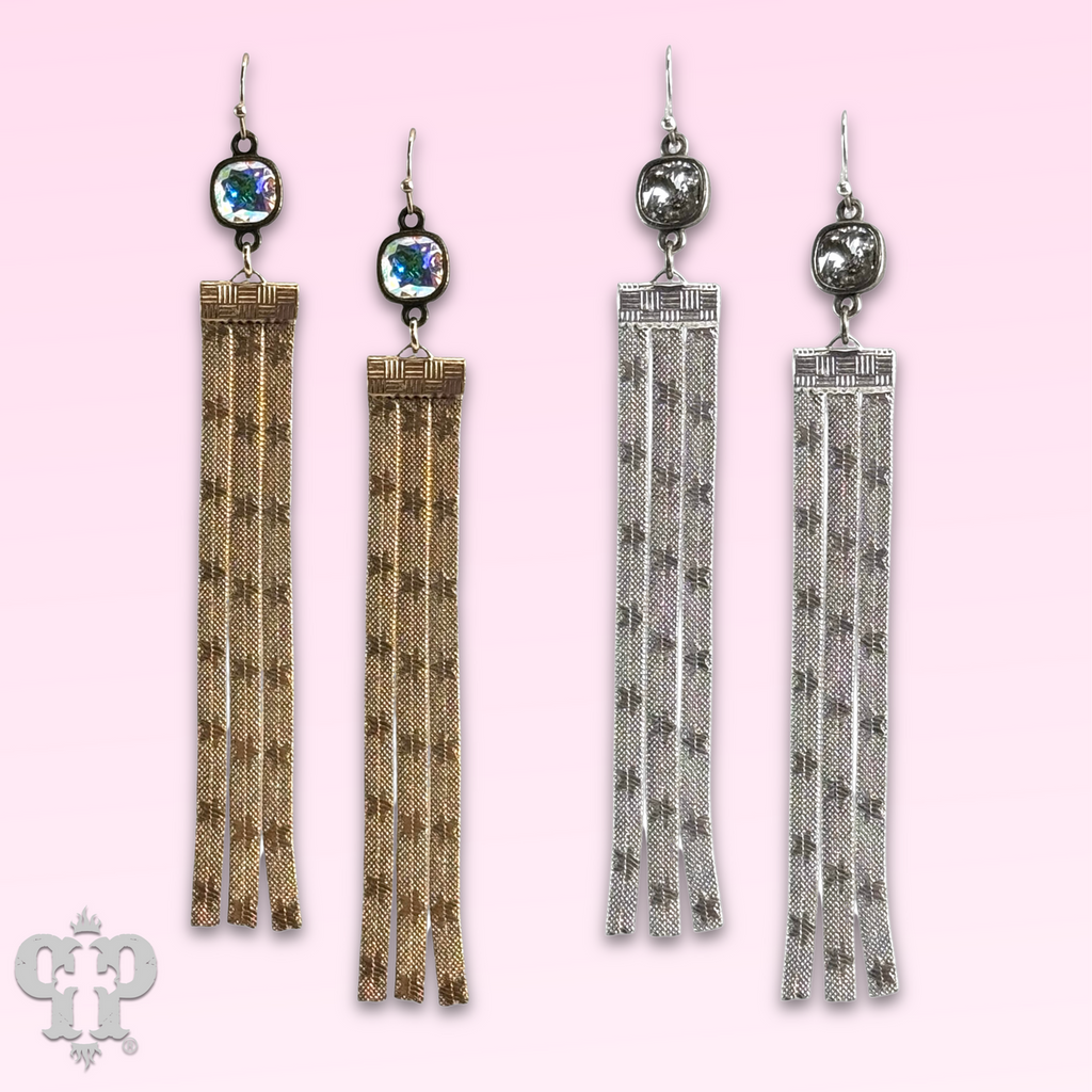 Star embossed mesh fringe earring with crystals from Swarovski®